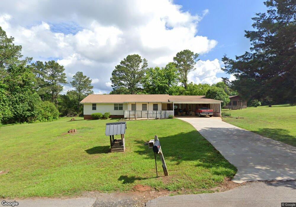 135 N Hillside Dr, Carrollton, GA 30116 - photo 1