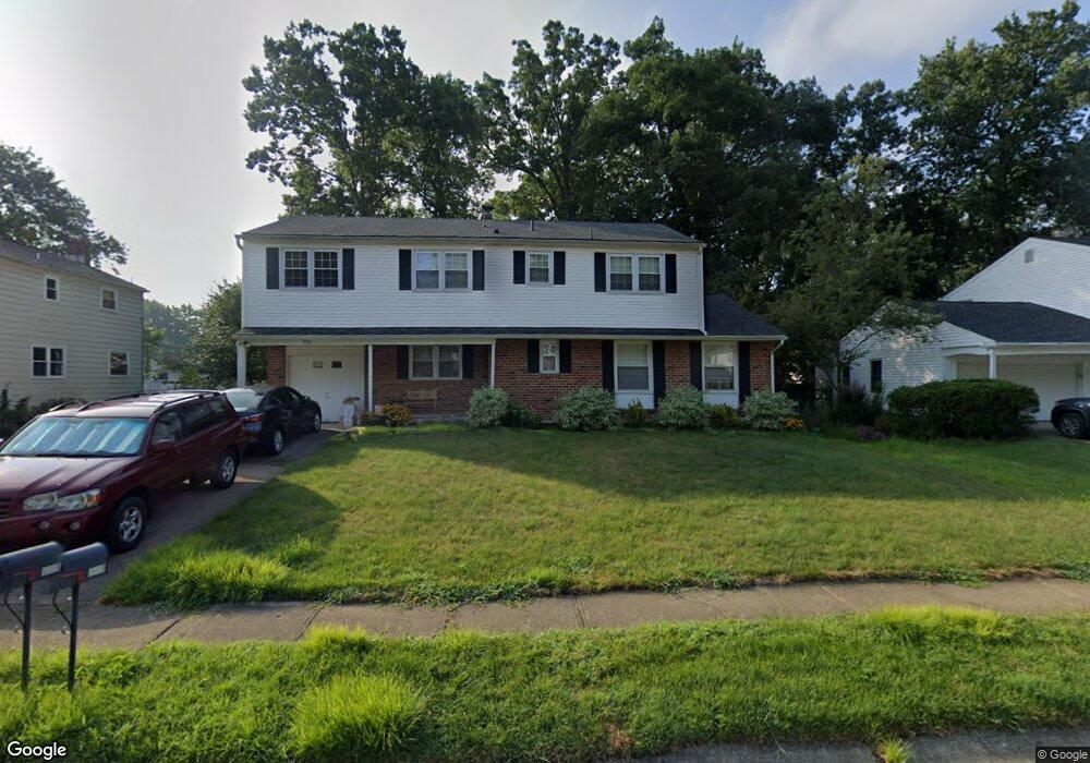 3314 Hermitage Rd, Wilmington, DE 19810 - photo 1