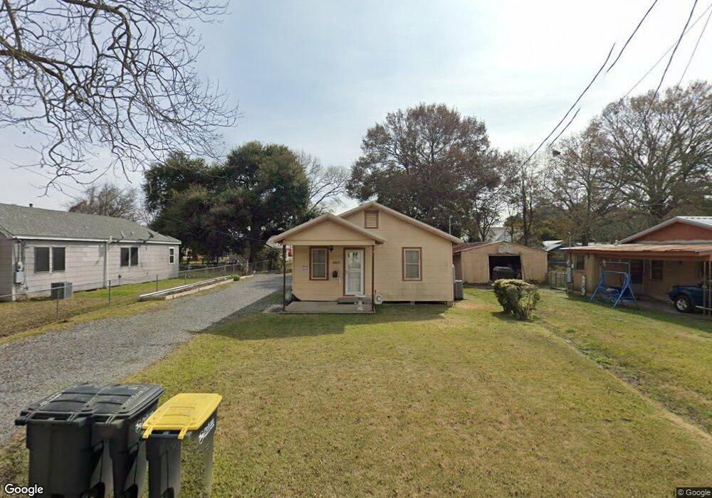 1007 Julia St, New Iberia, LA 70560 - photo 1