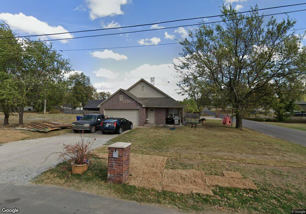 421 S Cedar Ave, Broken Arrow, OK 74012 - photo 1