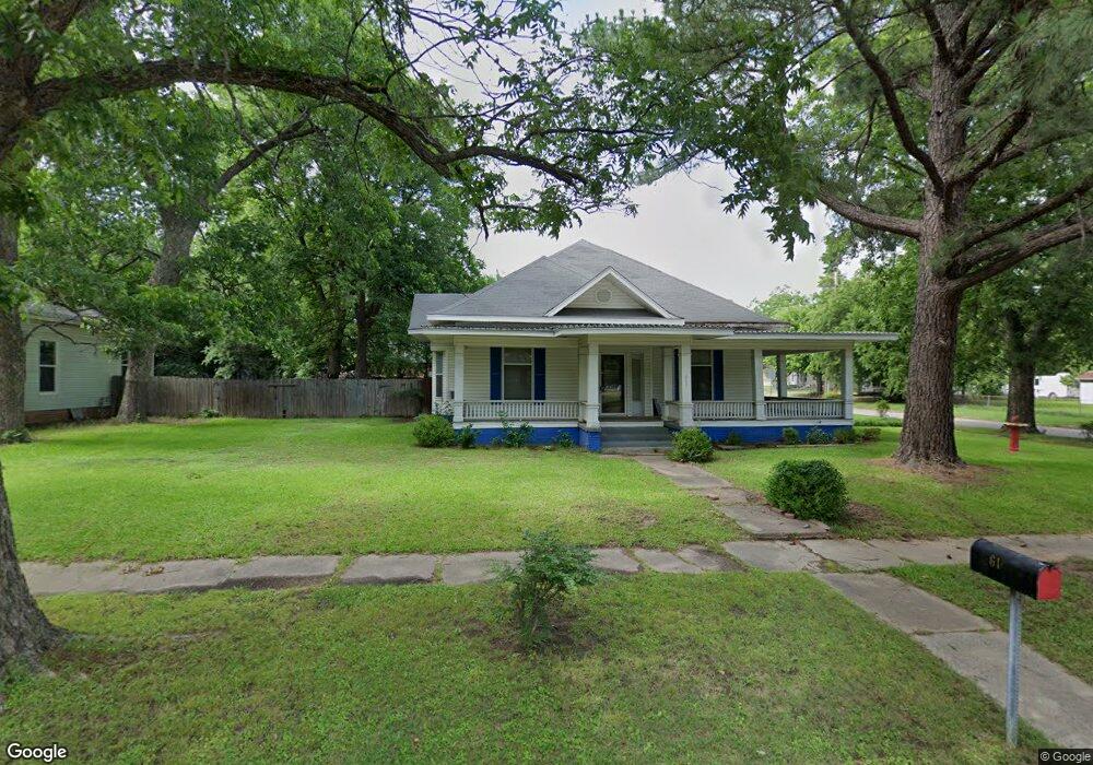 617 4th Ave NE, Ardmore, OK 73401 - photo 1
