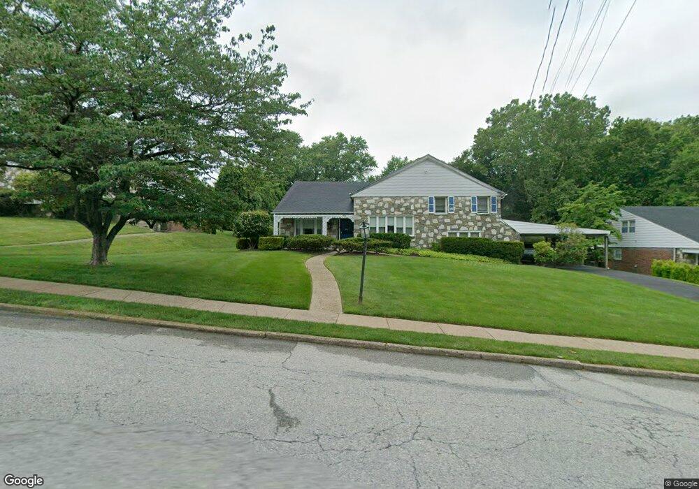 7704 Doe Ln, Glenside, PA 19038 - photo 1