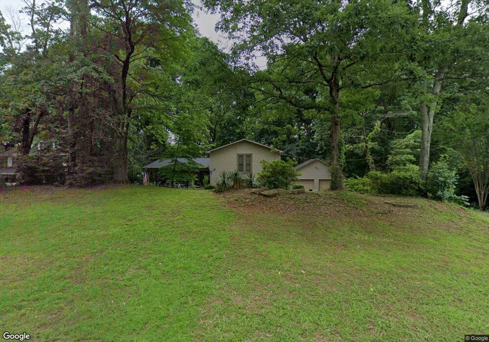 1410 Ridgefield Dr, Roswell, GA 30075 - photo 1