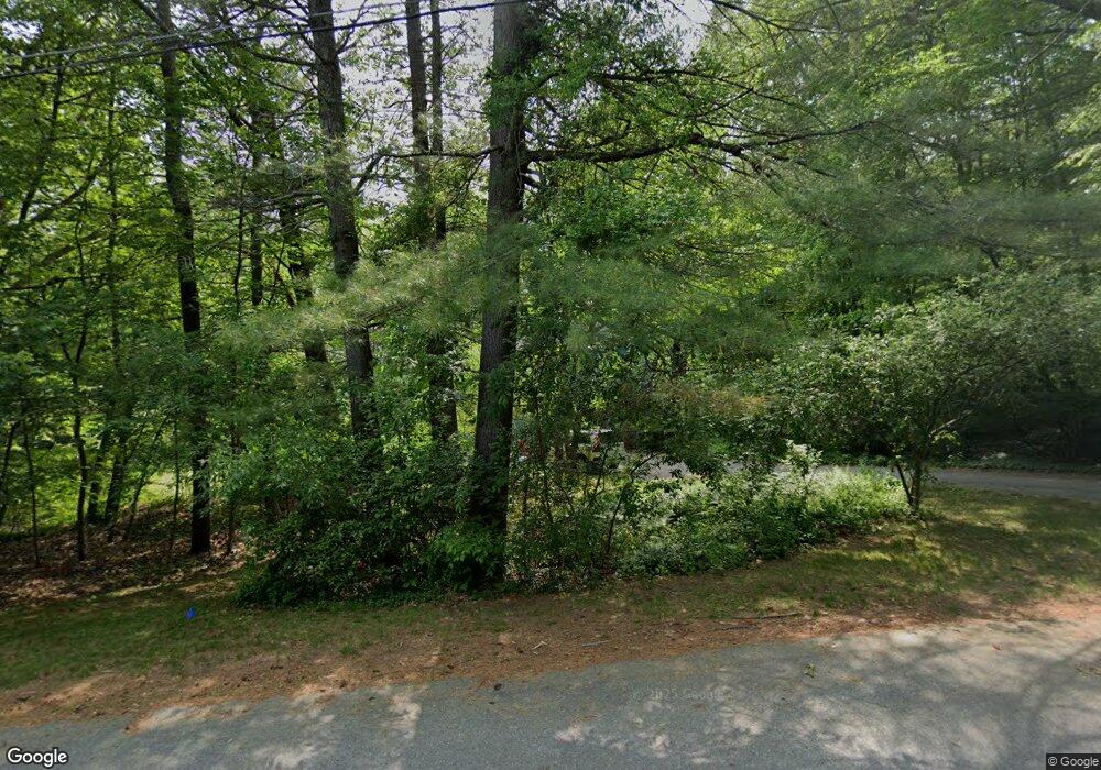 29 Cunningham Dr, Derry, NH 03038 - photo 1