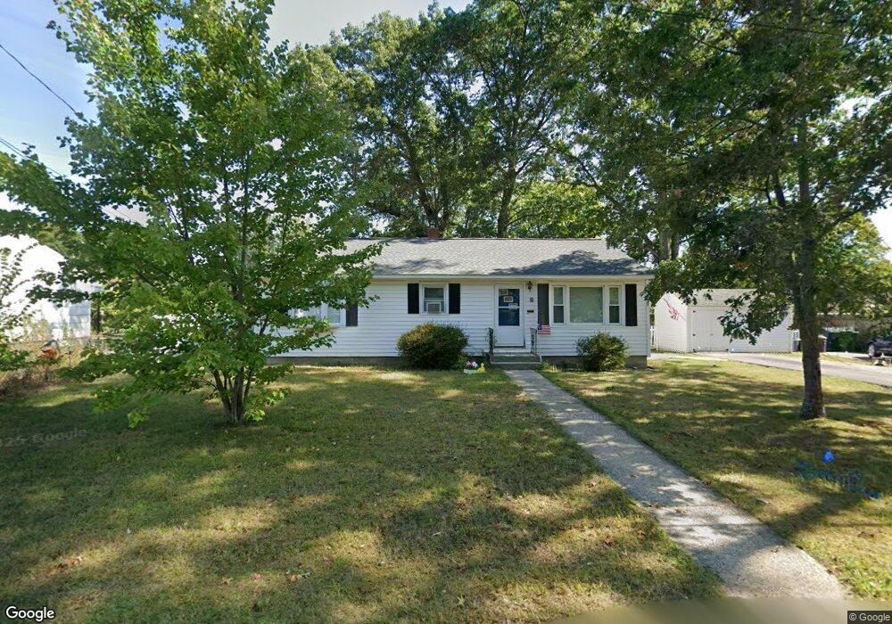 4 Luke St, Nashua, NH 03063 - photo 1