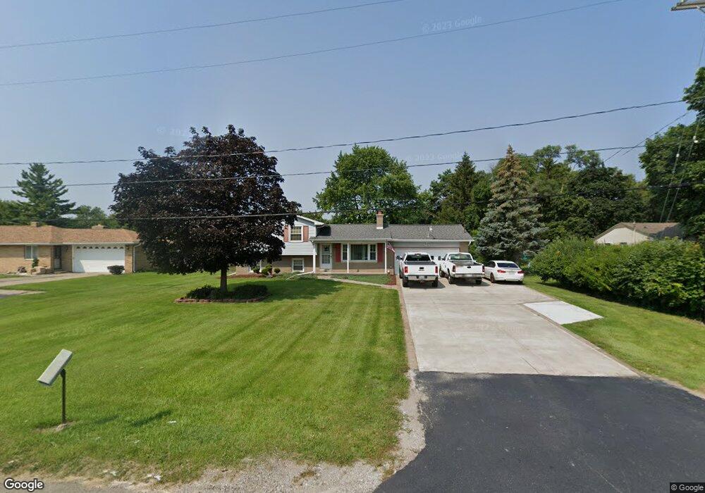 515 S Outer Dr, Saginaw, MI 48601 - photo 1