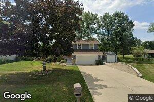 8066 Sapphire Ave NE, Canton, OH 44721