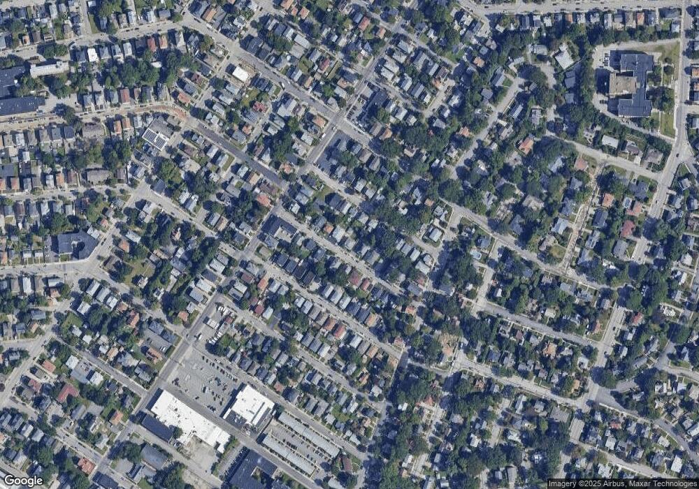 53 Auburn St, Pawtucket, RI 02860 - photo 1