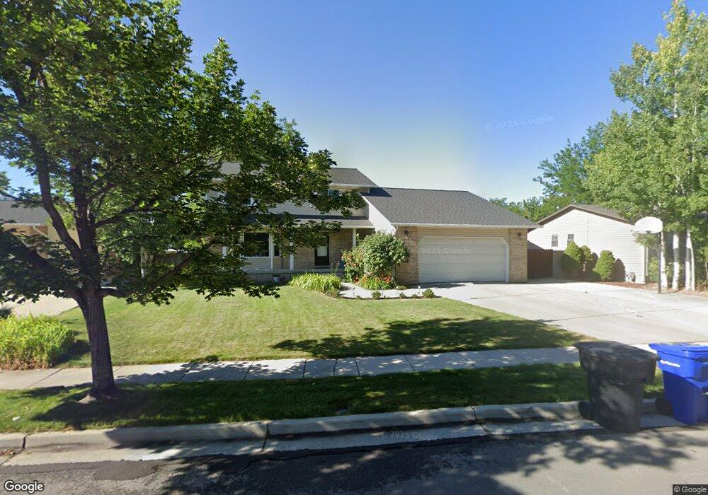 2597 Jordan Meadows Ln, West Jordan, UT 84084 - photo 1