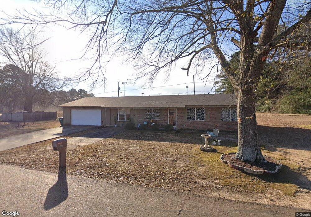 2409 Ladybird Dr, Texarkana, TX 75501 - photo 1