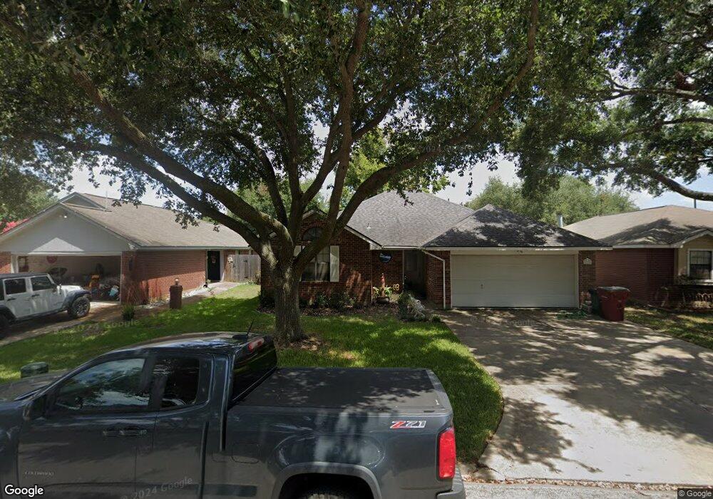 818 John Albert Dr, East Bernard, TX 77435 - photo 1