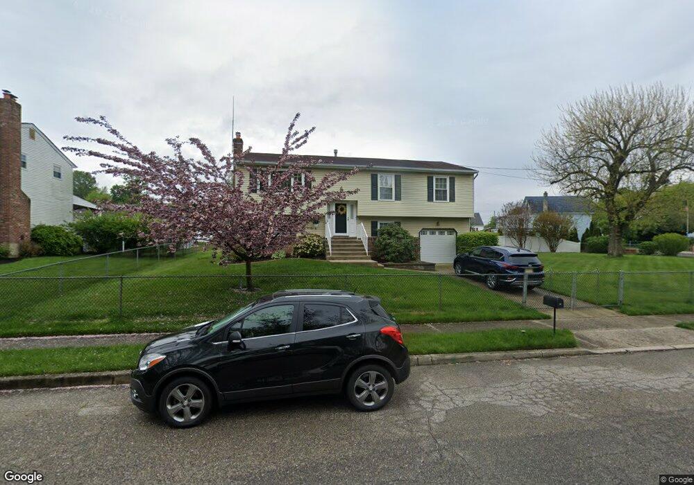 2 Gerome Ave, Burlington, NJ 08016 - photo 1