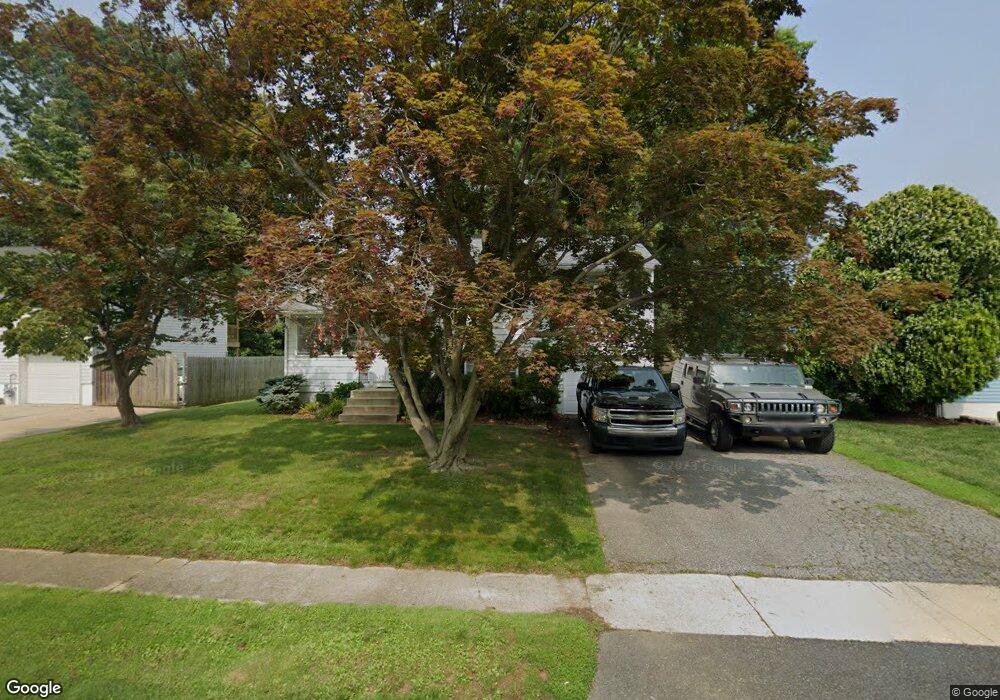 1010 Dettling Rd, Wilmington, DE 19805 - photo 1