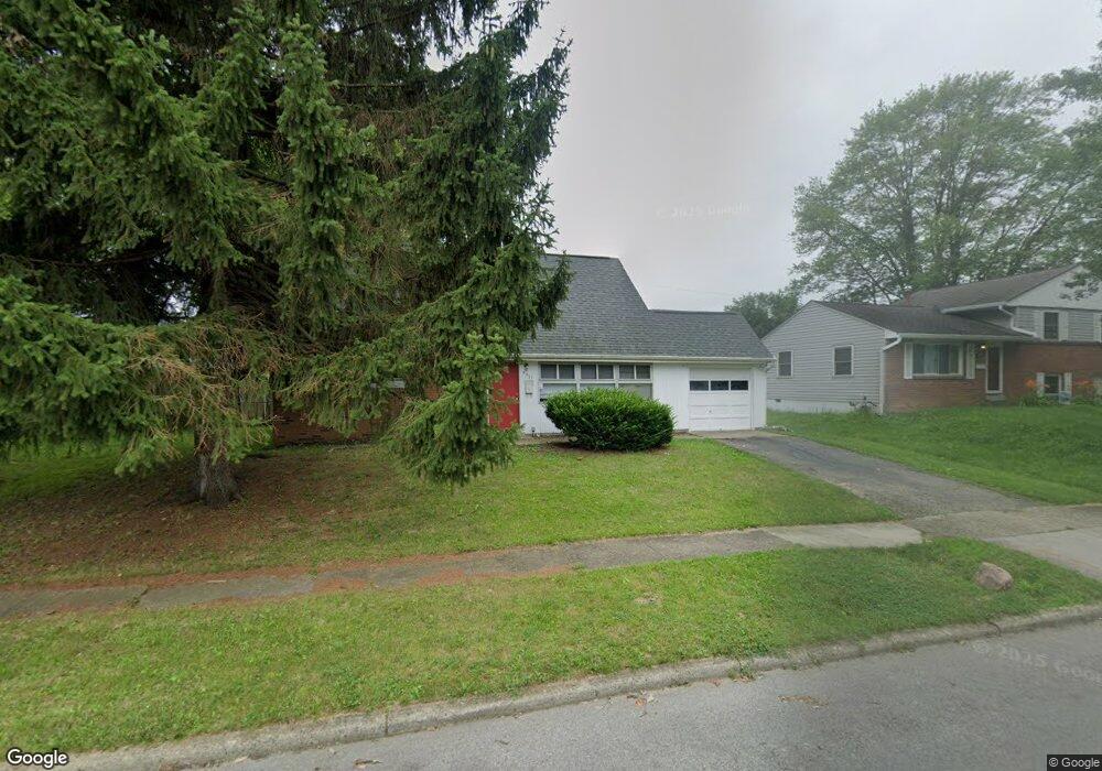 4911 Dickens Dr, Columbus, OH 43227 - photo 1