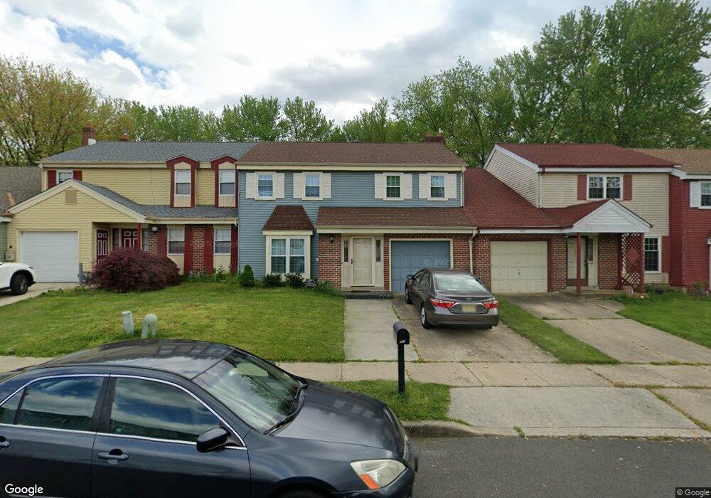 311 Carleton Ln, Mount Laurel, NJ 08054 - photo 1