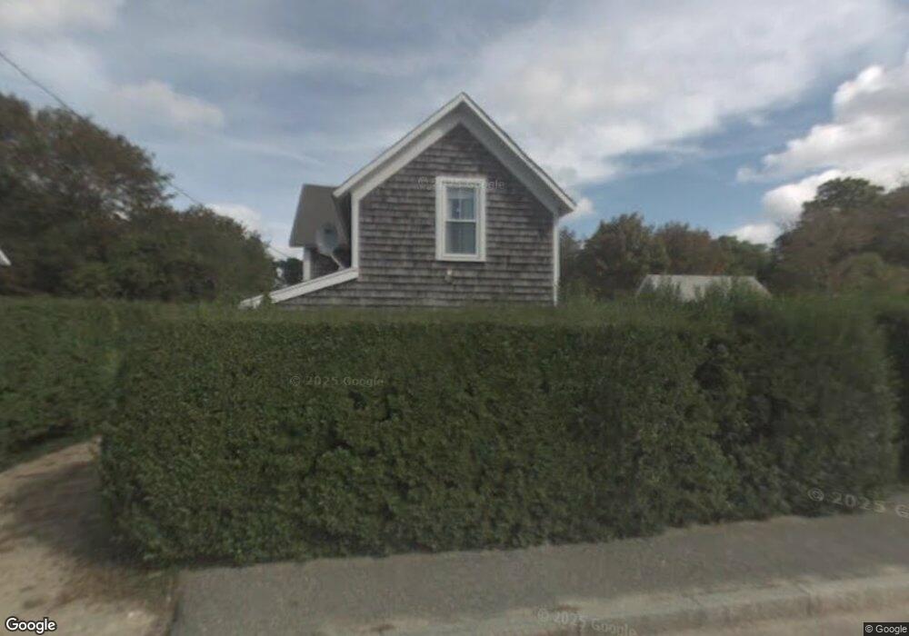 11 Vineyard Ave, Oak Bluffs, MA 02557 - photo 1