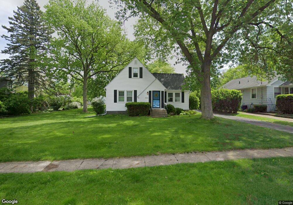 3111 48th Place, Des Moines, IA 50310 - photo 1