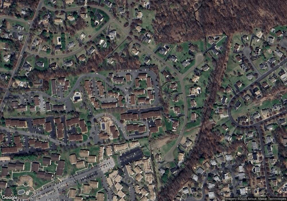 143 Buckingham Ct unit 245, Pomona, NY 10970 - photo 1