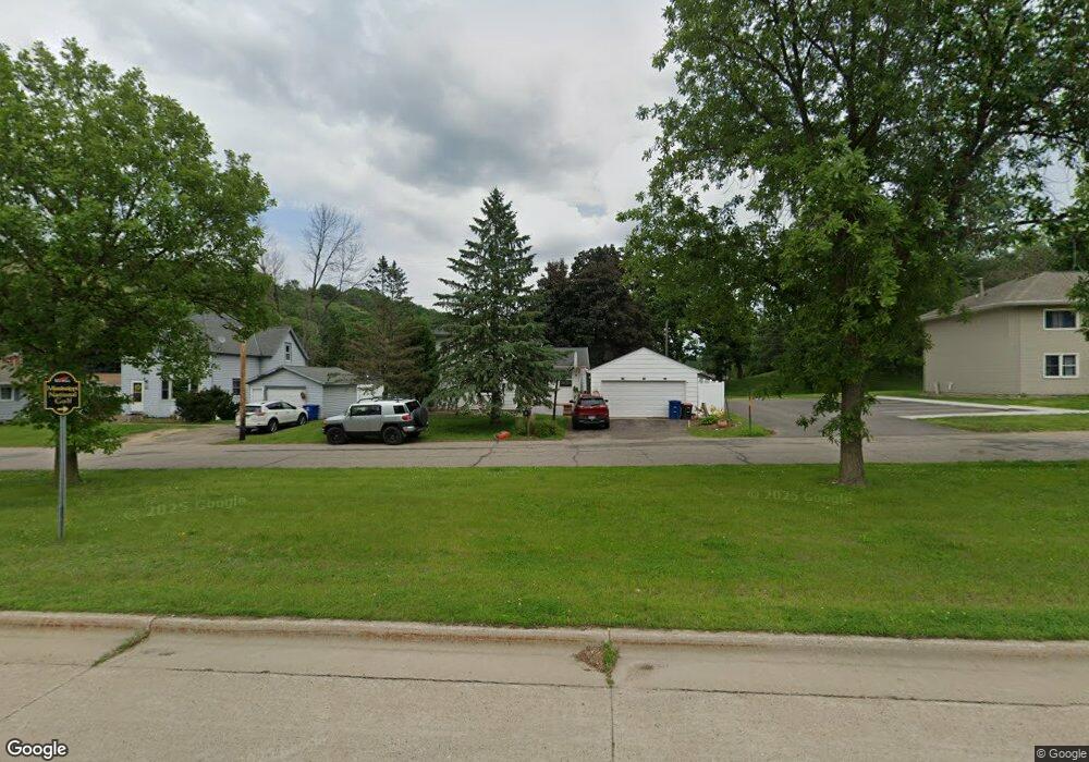 533 21st St, Red Wing, MN 55066 - photo 1