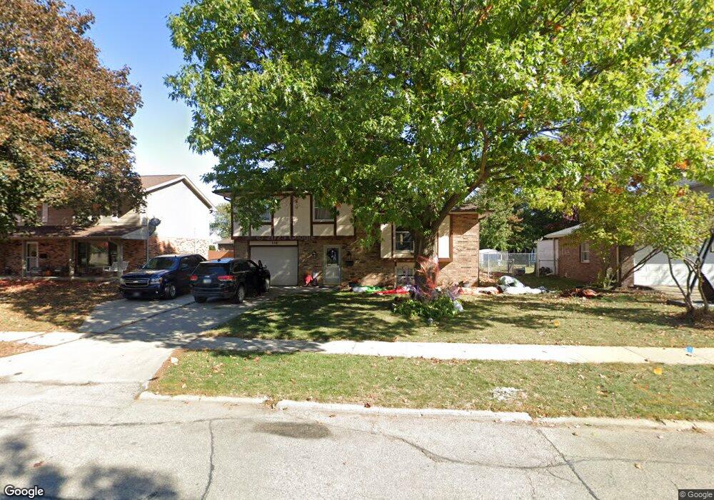 718 E 17th St N, Newton, IA 50208 - photo 1