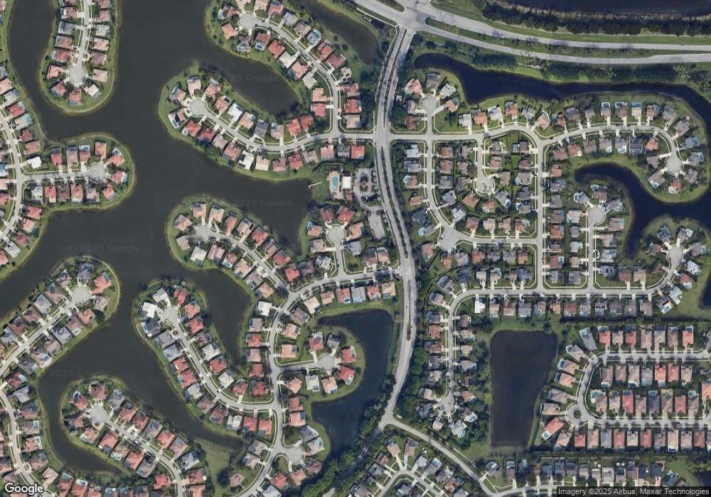 22180 Crofton Ct, Boca Raton, FL 33428 - photo 1