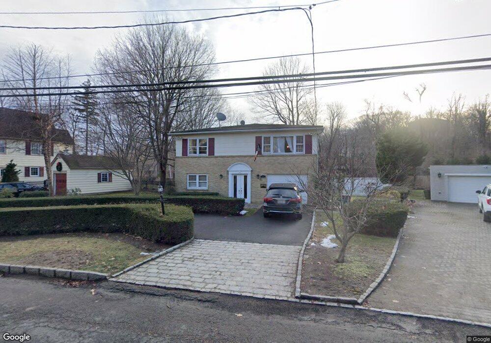 1 Birch Brook Rd, Bronxville, NY 10708 - photo 1