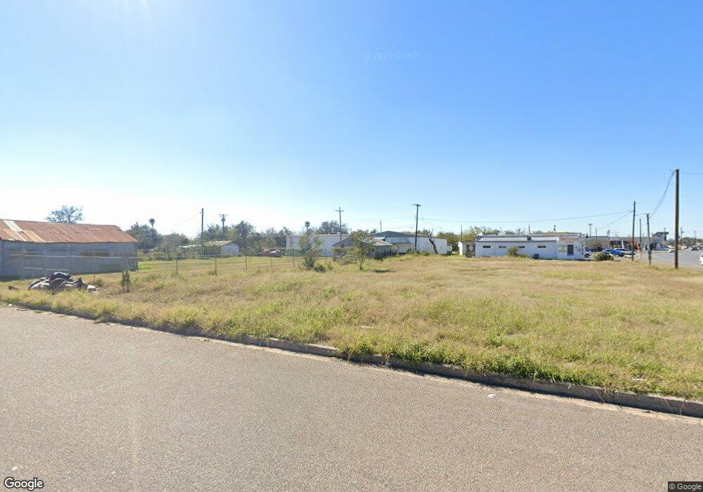 105 S 6th St, Donna, TX 78537 - photo 1