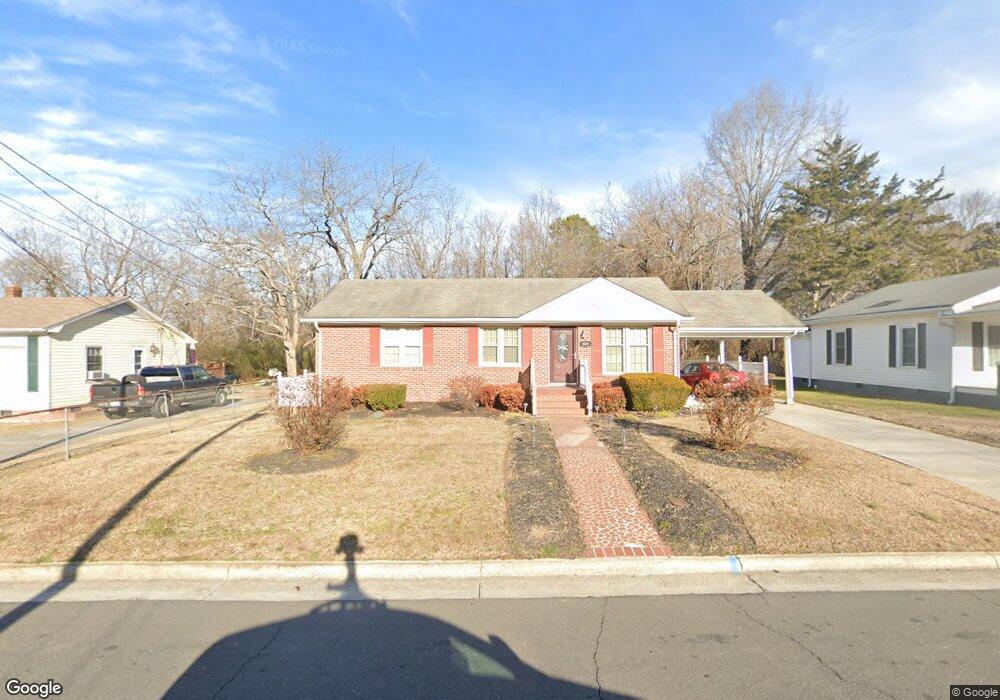 105 Peace St, Oxford, NC 27565 - photo 1