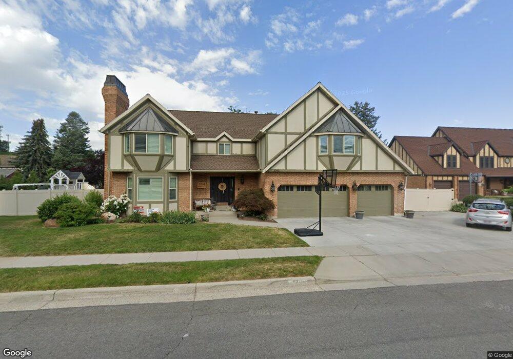 8368 S 1925 E, Sandy, UT 84093 - photo 1