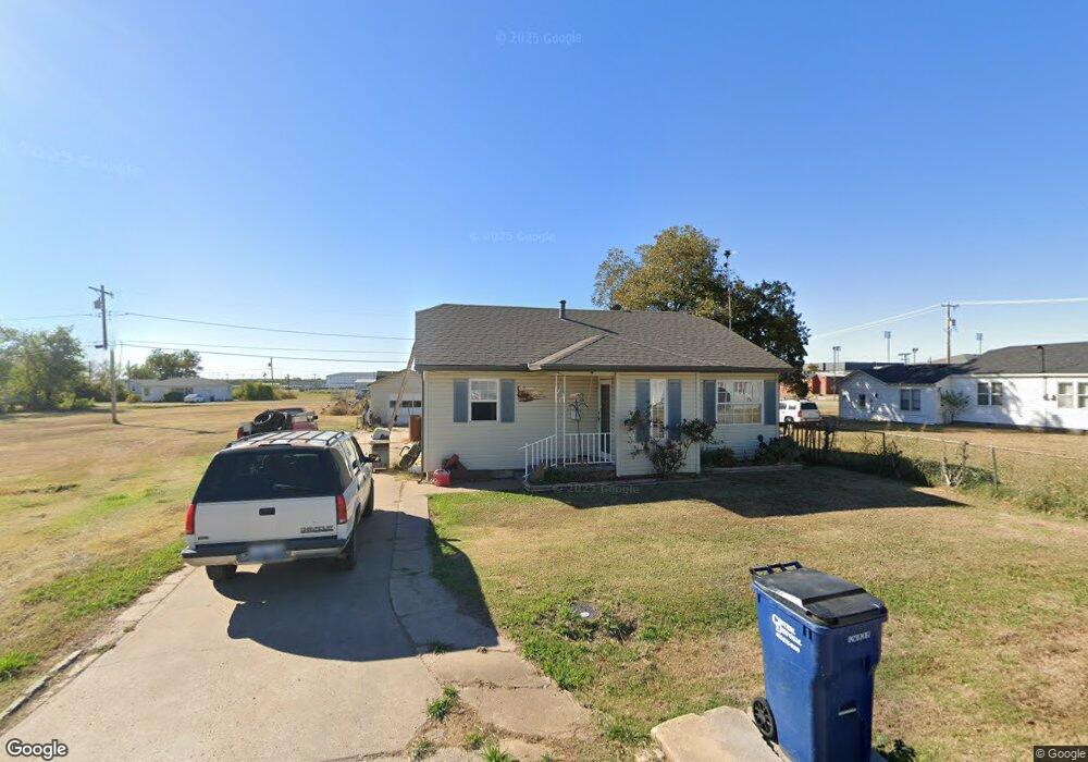 2234 N Dorothy Ave, Shawnee, OK 74804 - photo 1