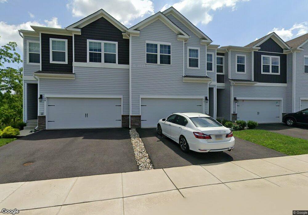 52 Fonthill Ct unit 26, Quakertown, PA 18951 - photo 1