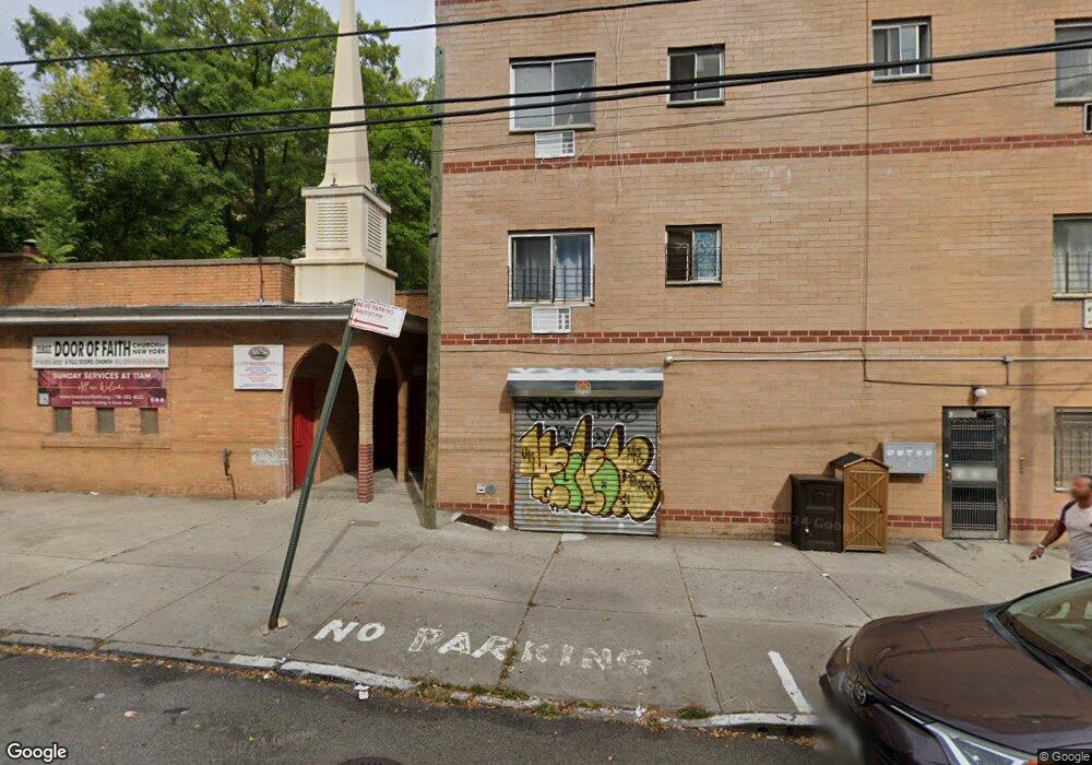 136-27 35th Ave, Flushing, NY 11354 - photo 1