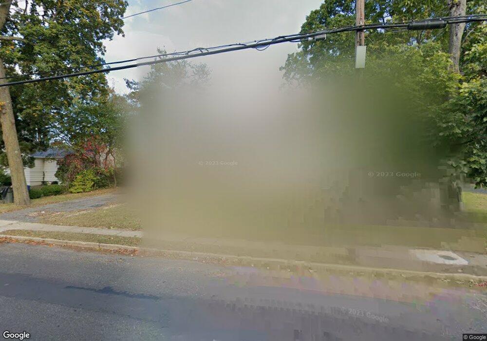 301 Roosevelt Ave, Oakhurst, NJ 07755 - photo 1