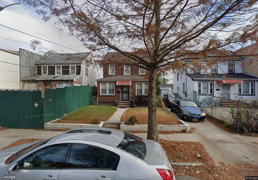 9807 197th St, Hollis, NY 11423 - photo 1