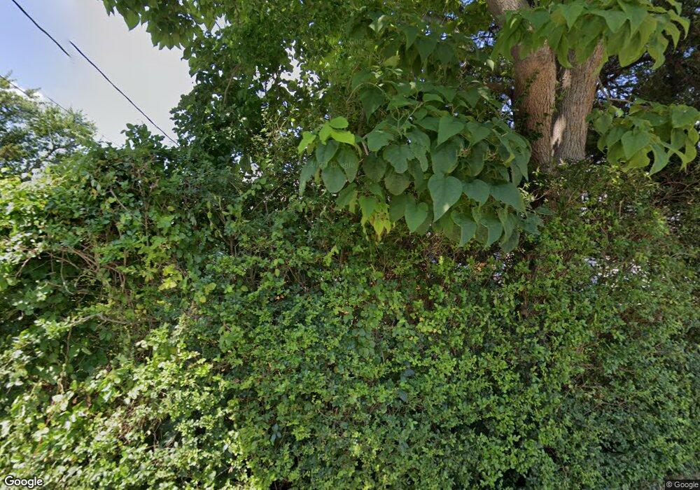 487 Seaside Dr, Jamestown, RI 02835 - photo 1