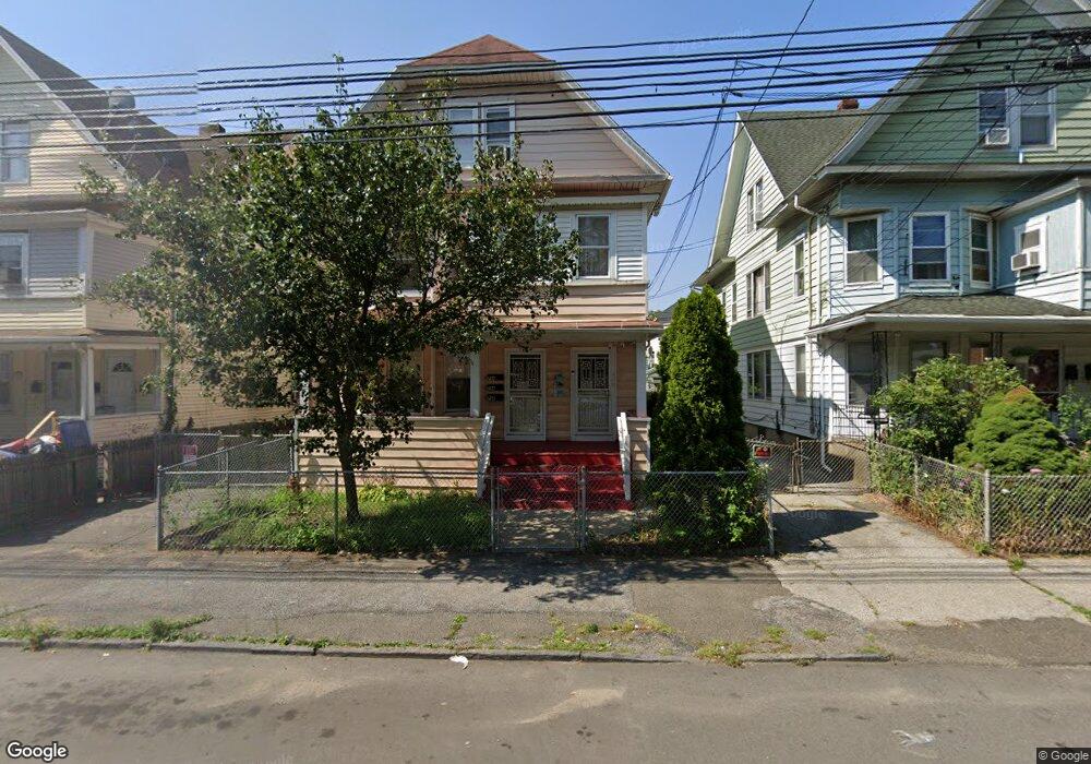 746 Boston Ave unit 2, Bridgeport, CT 06610 - photo 1