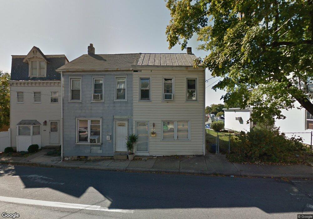 2810 Kutztown Rd, Reading, PA 19605 - photo 1