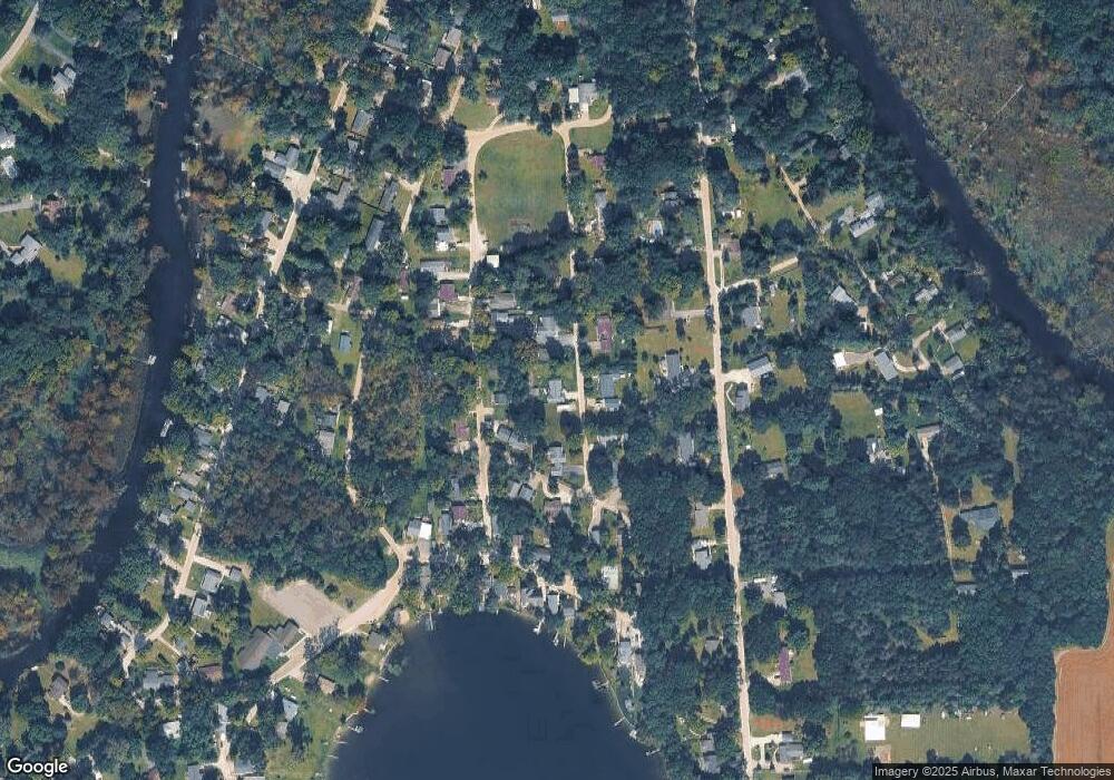 9638 Sunnyside Rd, Whitmore Lake, MI 48189 - photo 1