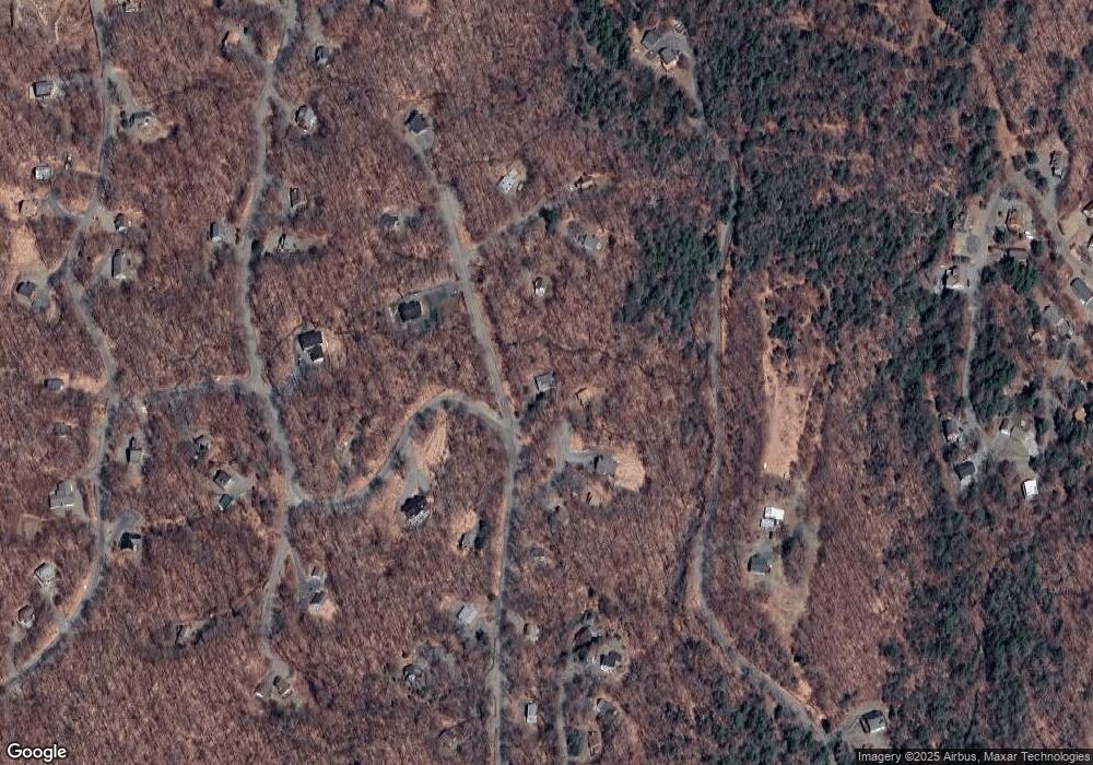 95 Howes Loop, Wilmington, VT 05363 - photo 1