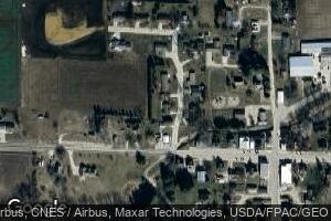 109 Spring St NW, Waucoma, IA 52171