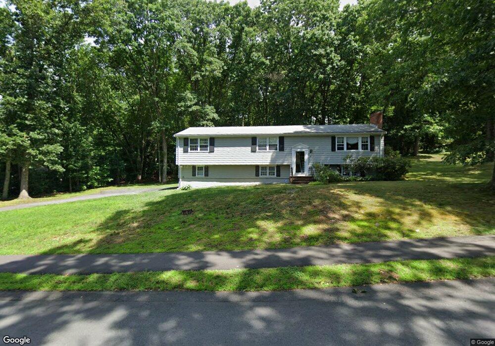 3 Clover Ln, Natick, MA 01760 - photo 1