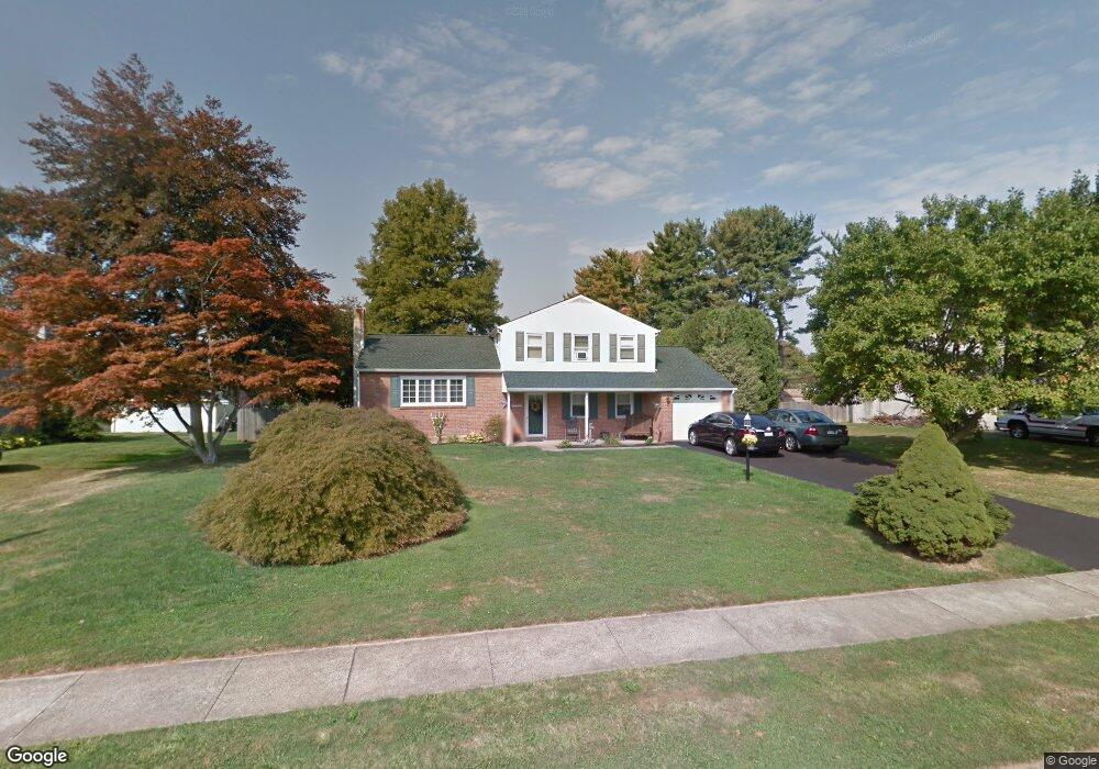 1417 Cathys Ln, North Wales, PA 19454 - photo 1