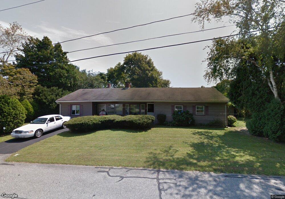 8 Cypress Dr, North Dartmouth, MA 02747 - photo 1