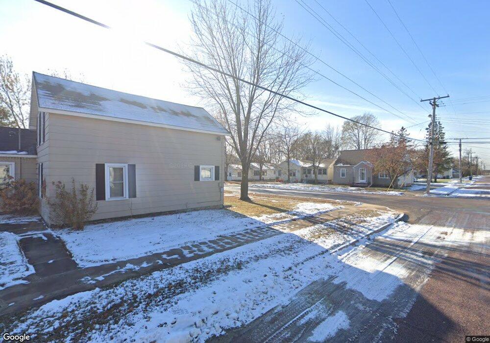 321 10th St N, Wisconsin Rapids, WI 54494 - photo 1