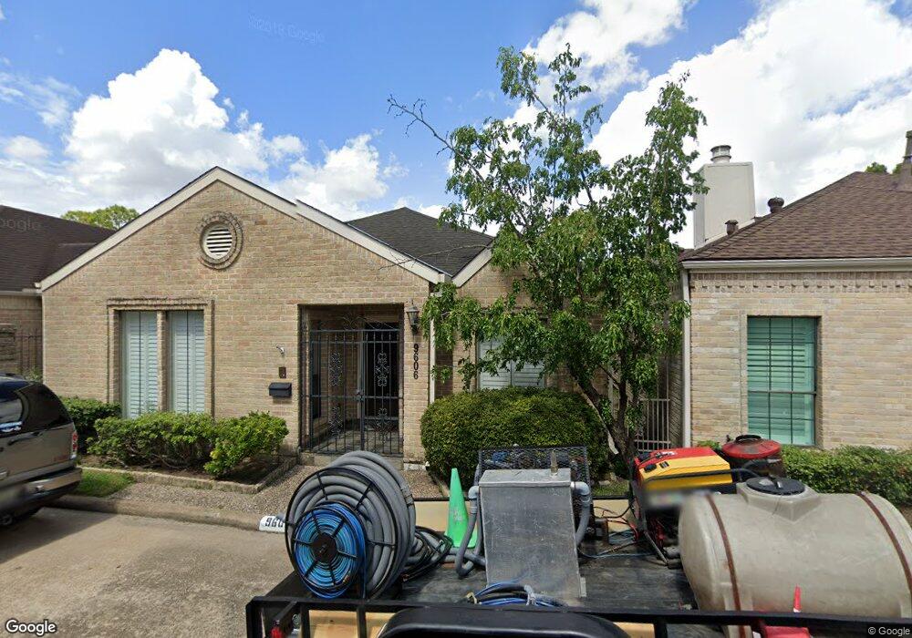 9606 Bayou Brook St, Houston, TX 77063 - photo 1