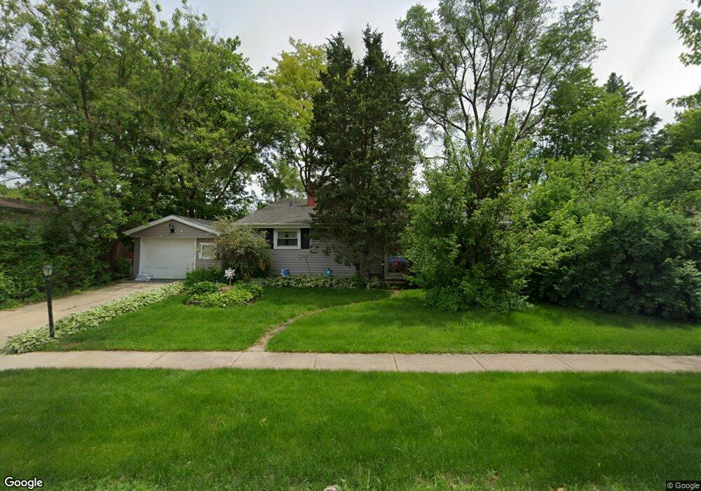 446 Tulsa Ave, Carpentersville, IL 60110 - photo 1