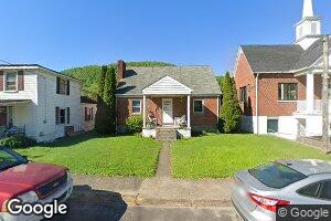 408 William St, Cedar Grove, WV 25039
