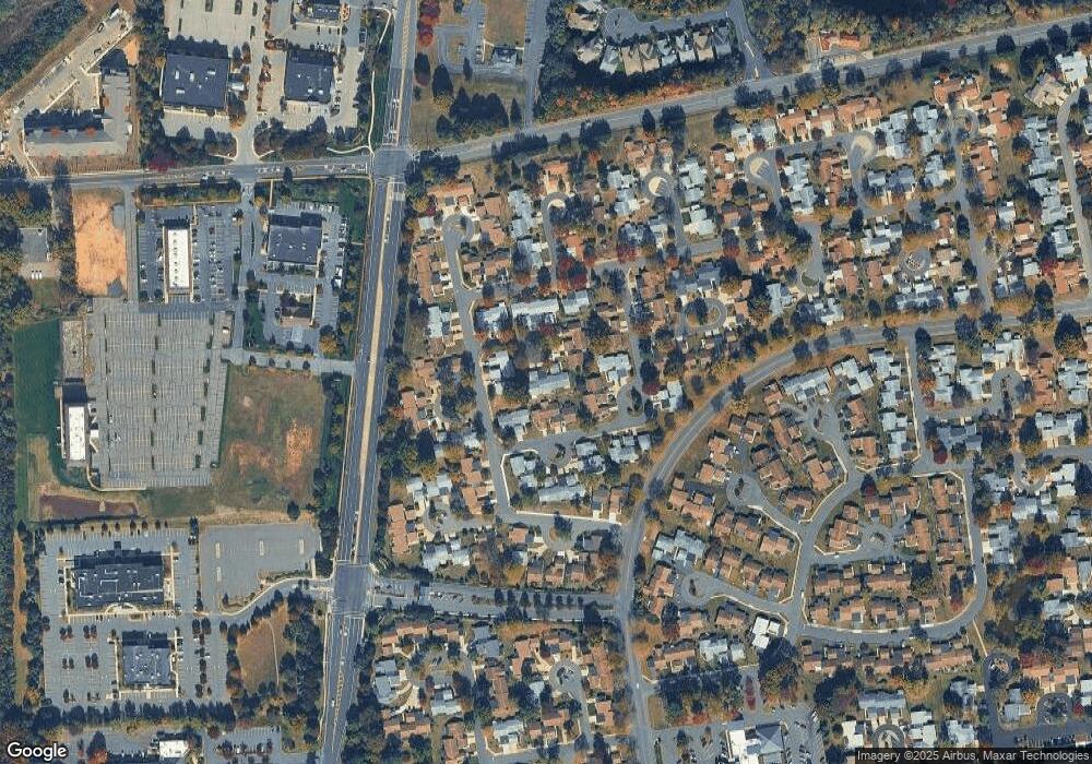 105B Hemlock Plaza, Monroe Township, NJ 08831 - photo 1