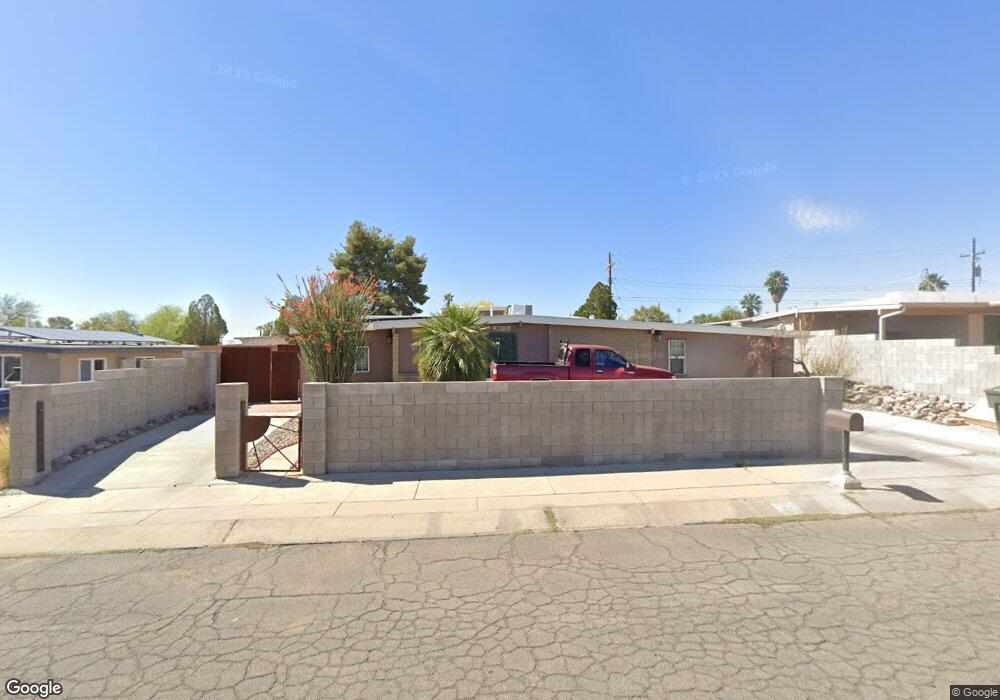 8132 E Victoria Dr, Tucson, AZ 85730 - photo 1