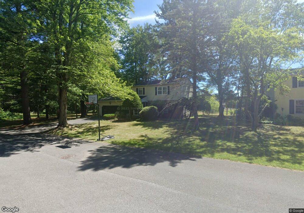 11 Pinetree Dr, Delmar, NY 12054 - photo 1